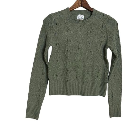 Hippie Rose NWT Cable Knit Textured Crew Pullover Sweater Willow Green Size XS - Picture 2 of 10